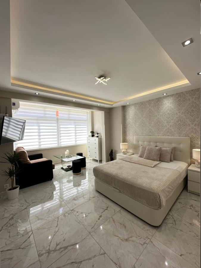 Holiday & Relax - Appartament Center Torremolinos Bagian luar foto